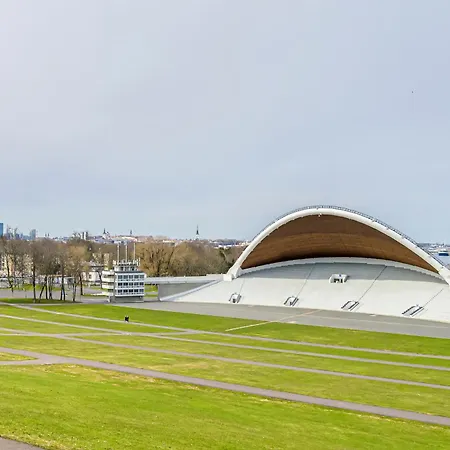 Seaside Studio At Songfest Grounds تالين